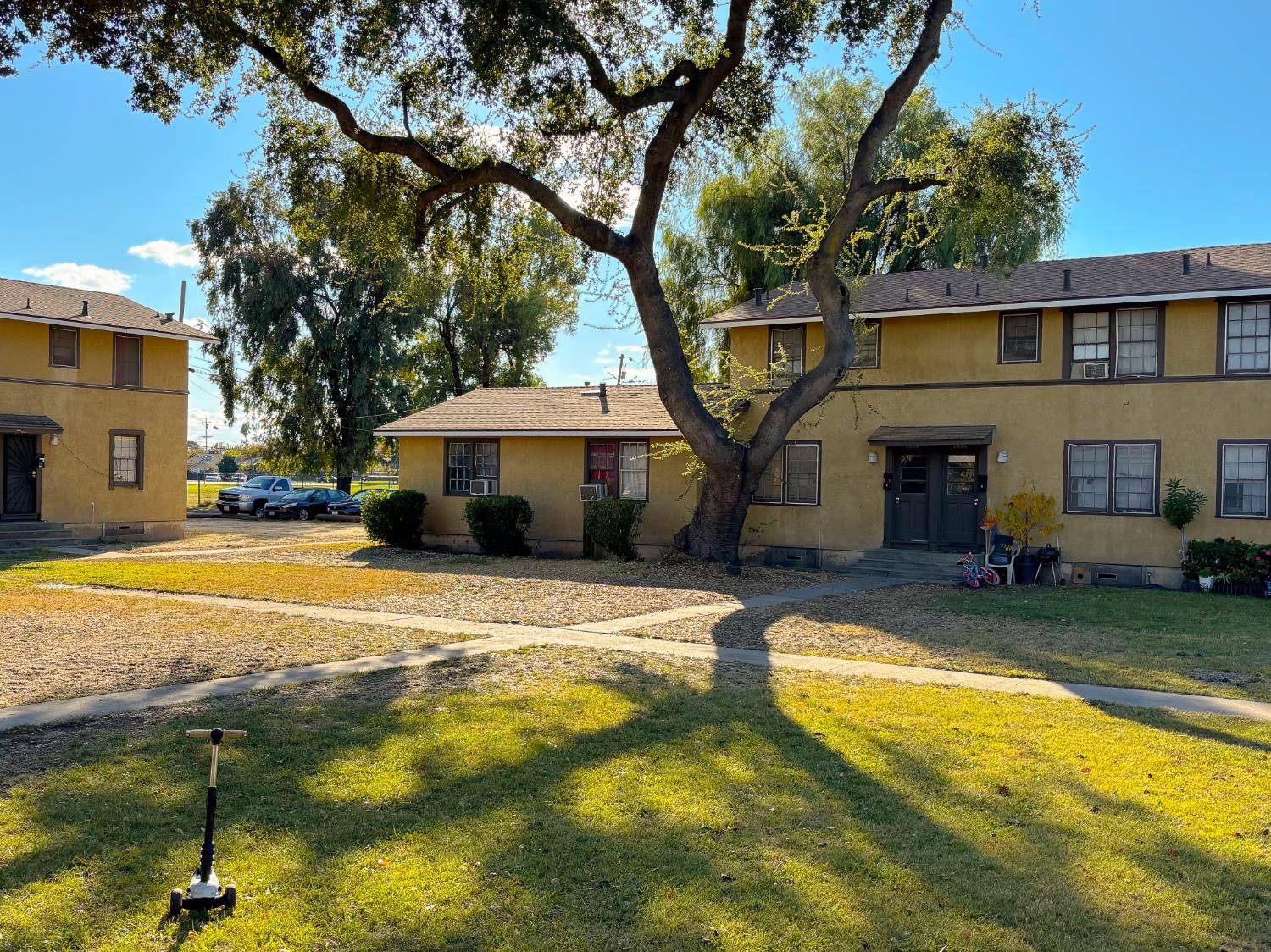 Stockton, CA 95206,1608 E 6th ST