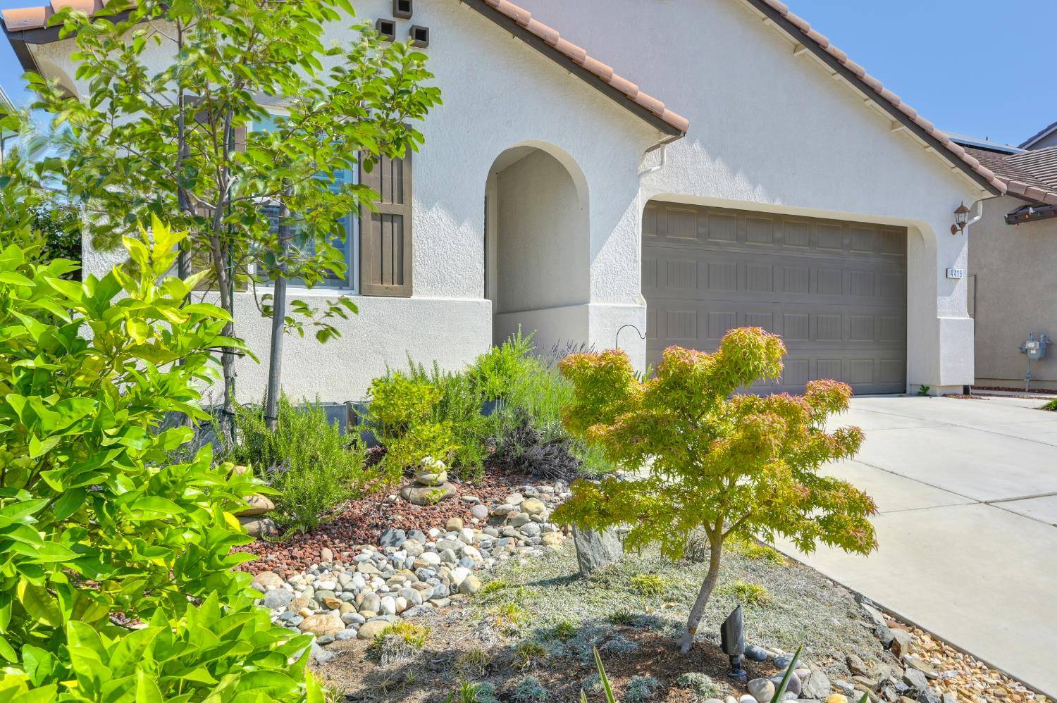 Folsom, CA 95630,4418 Flannelbush DR