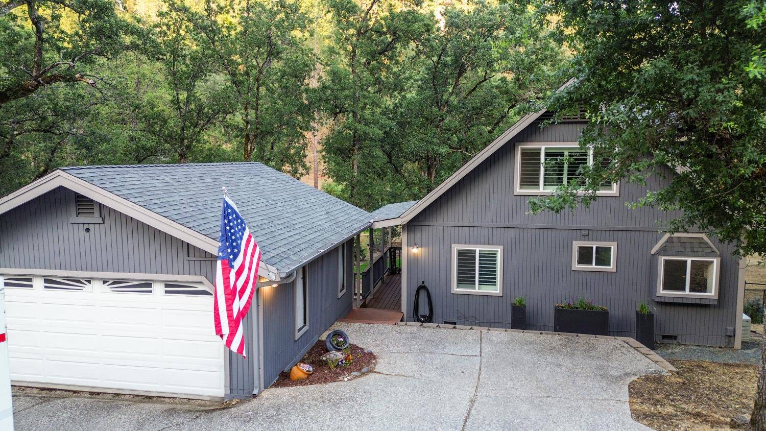 Grass Valley, CA 95949,16927 Brewer RD