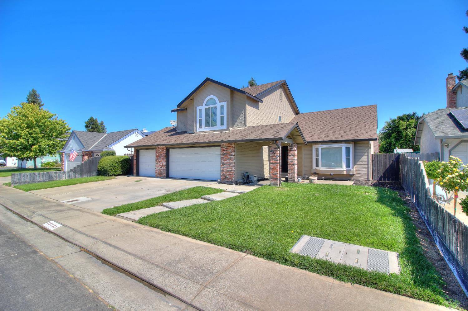 Escalon, CA 95320,1518 Glenwood CT