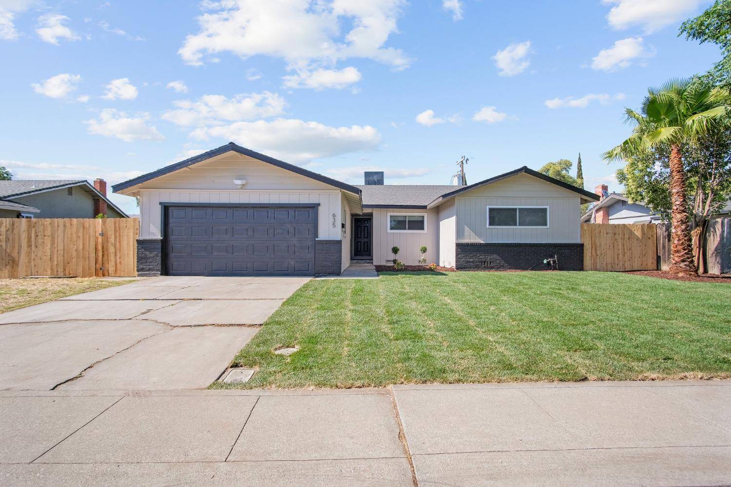 Stockton, CA 95210,635 W Los Felis AVE