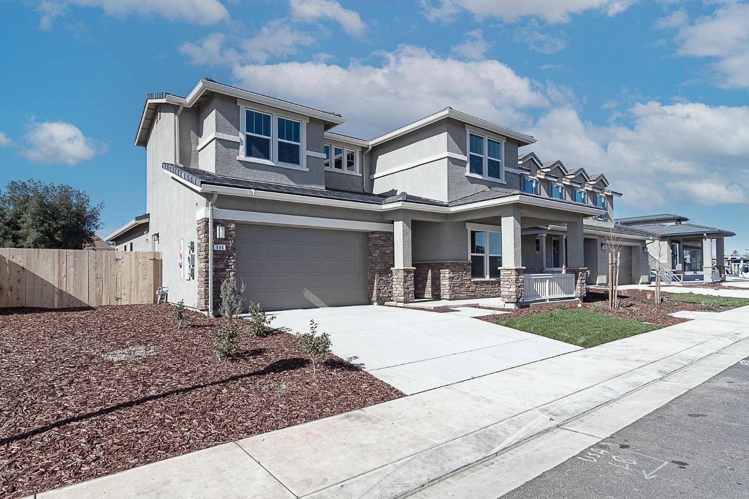 Oakdale, CA 95361,886 Ranchland WAY