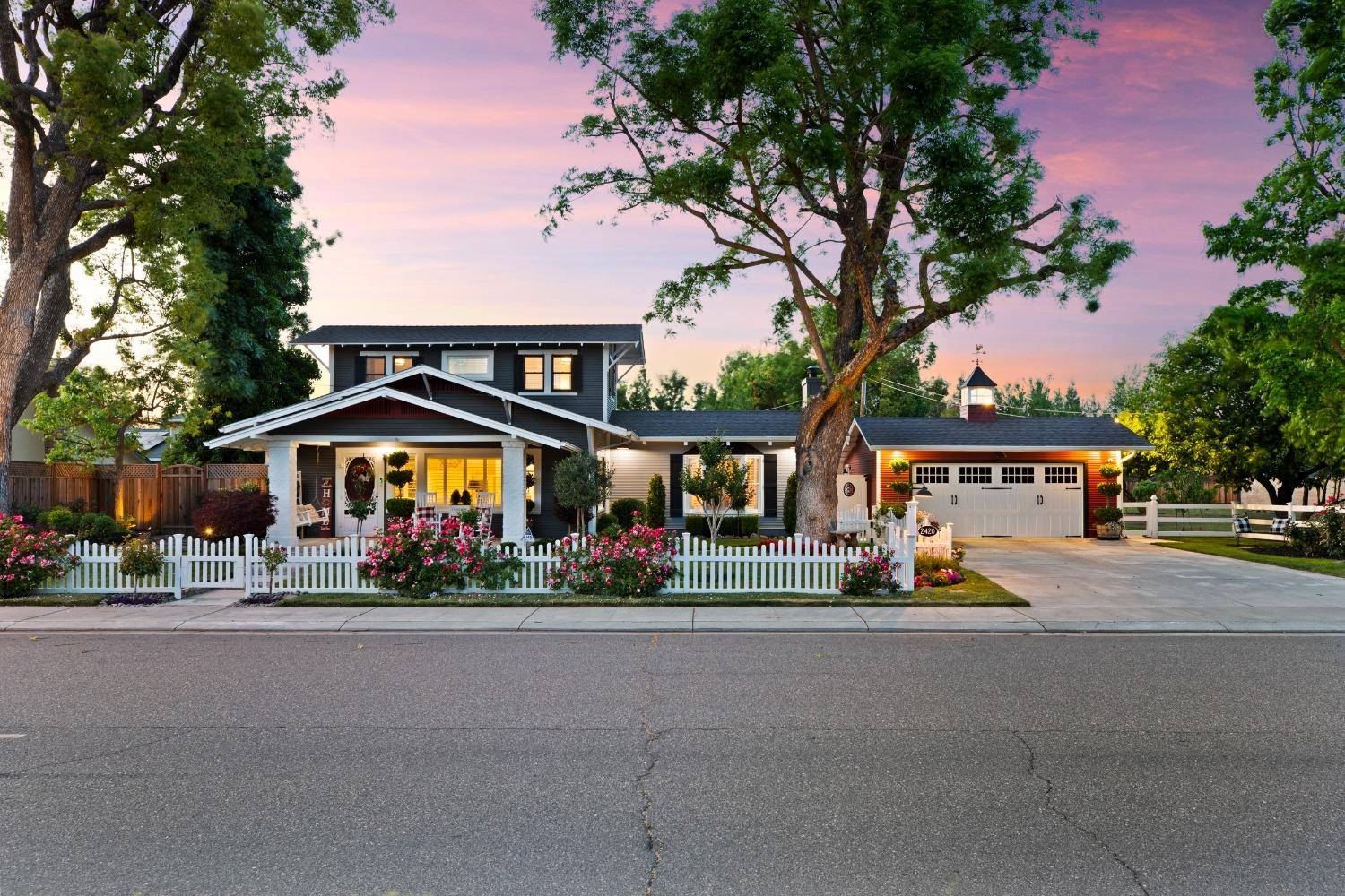 Escalon, CA 95320,2420 Vine AVE