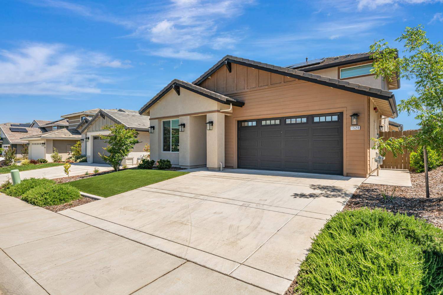El Dorado Hills, CA 95762,1528 Seneca CIR