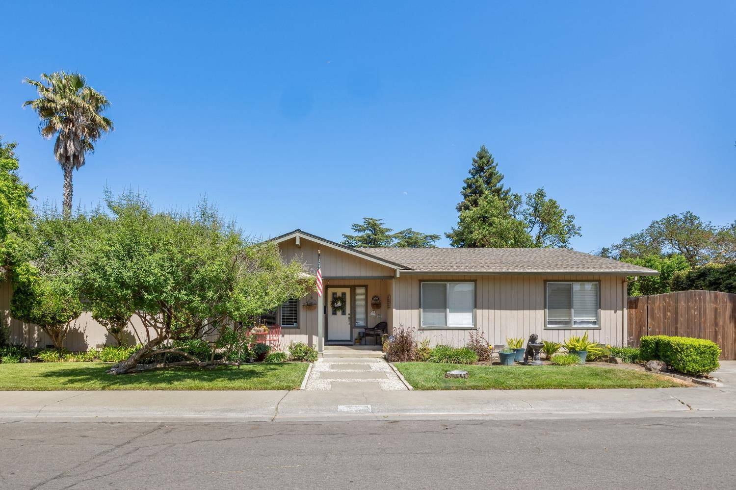 Woodland, CA 95695,1609 Mckinley AVE