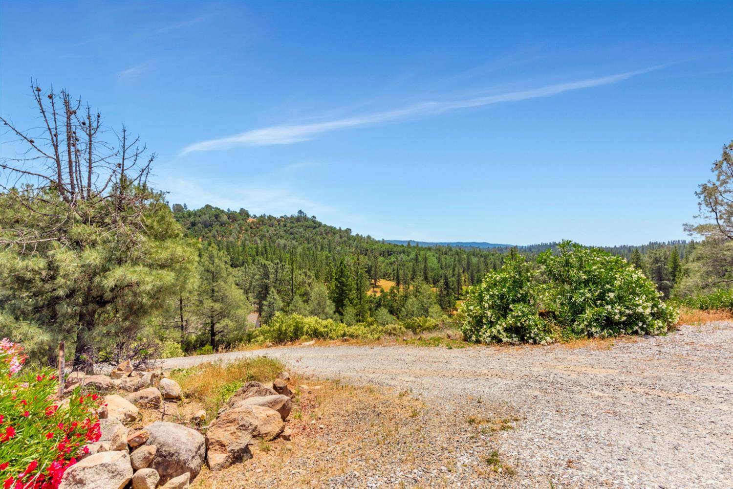 Placerville, CA 95667,5302 Newtown RD