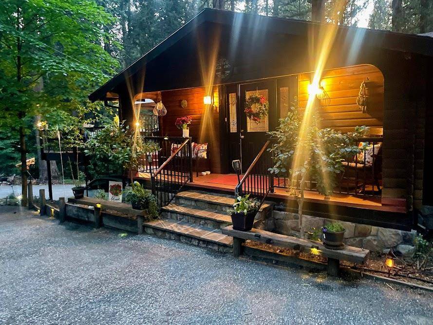 Nevada City, CA 95959,15526 Cascade DR
