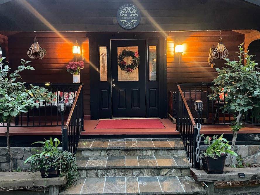 Nevada City, CA 95959,15526 Cascade DR