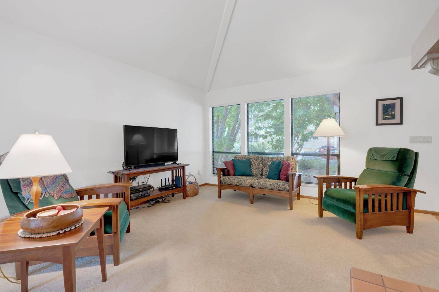 Davis, CA 95616,2216 Bryce LN