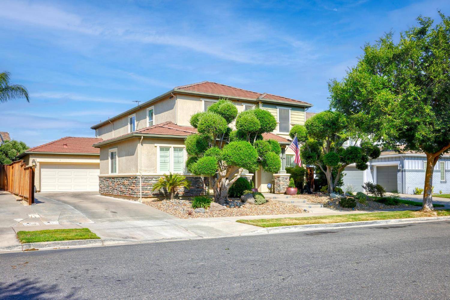 Oakdale, CA 95361,2219 Mustang DR
