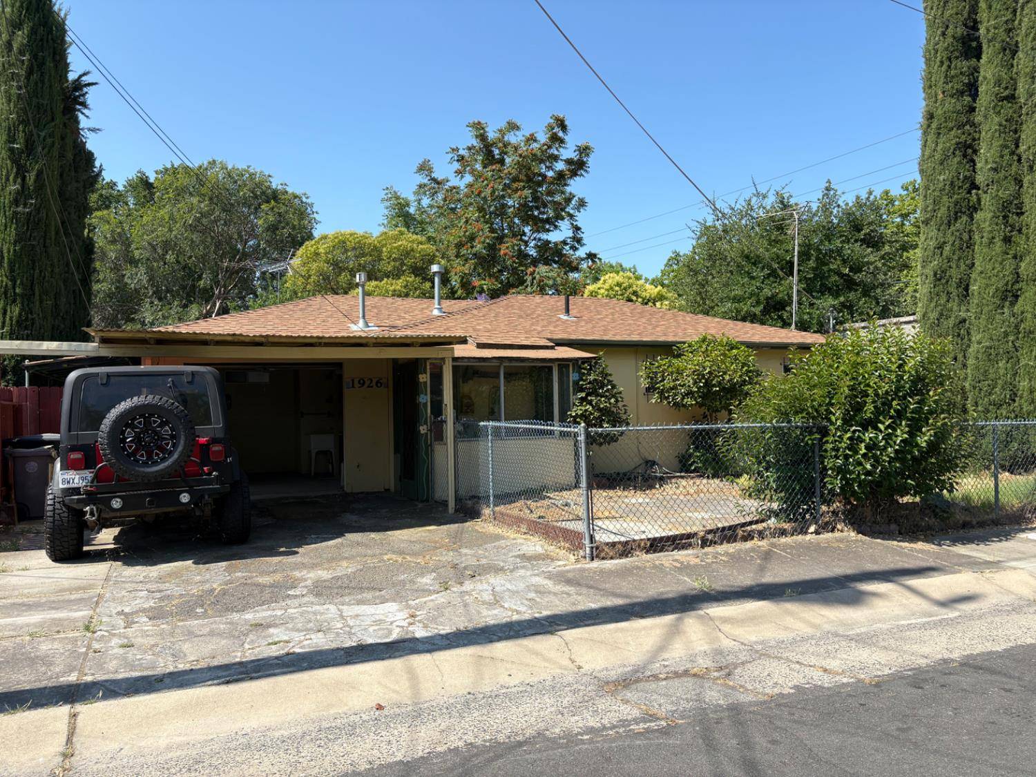 Sacramento, CA 95818,1926 1st AVE