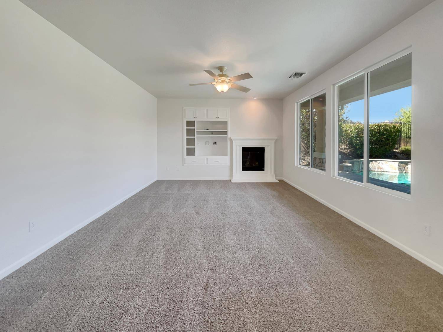 El Dorado Hills, CA 95762,3667 Archetto DR