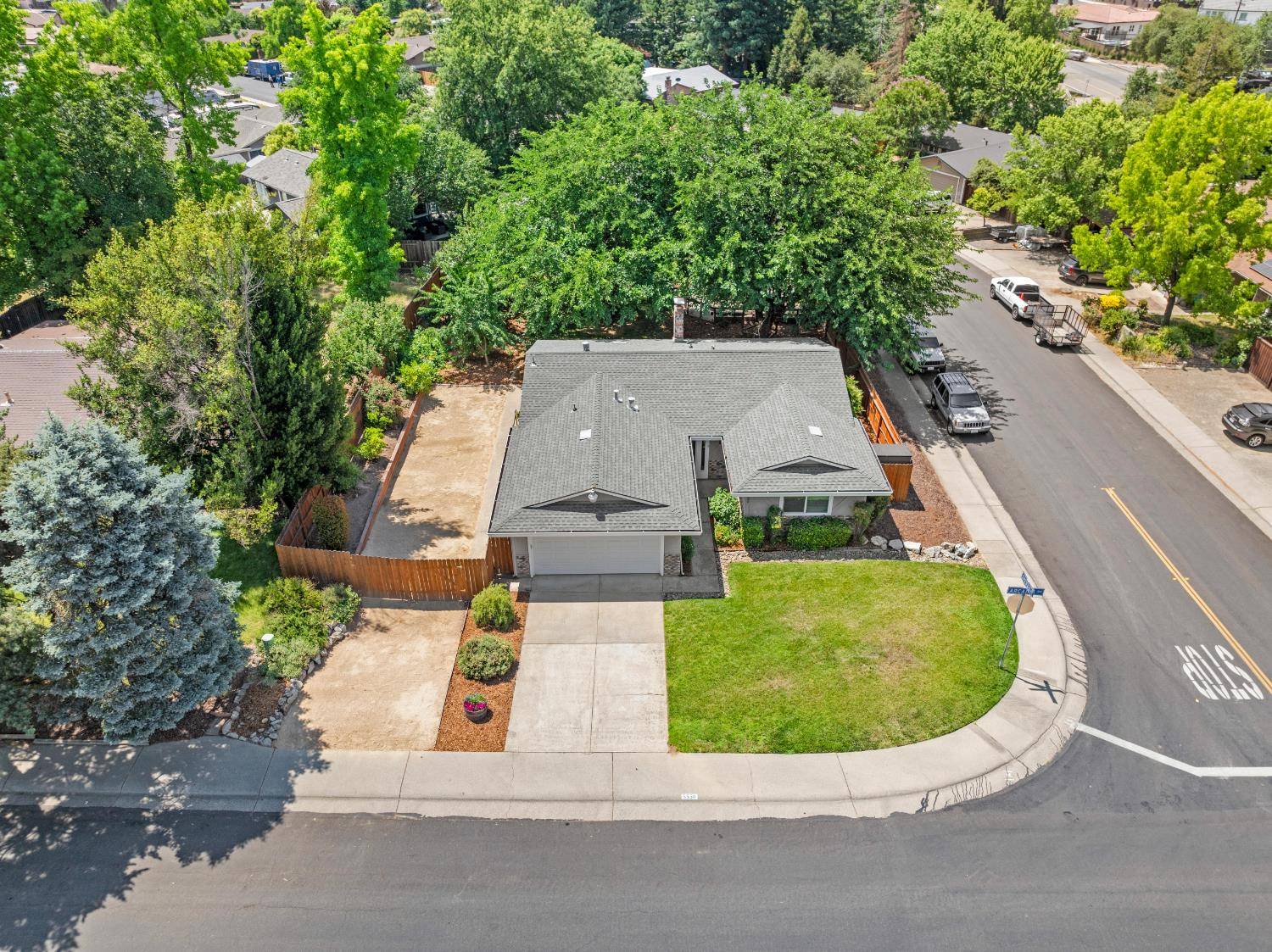 Loomis, CA 95650,5550 Arcadia AVE