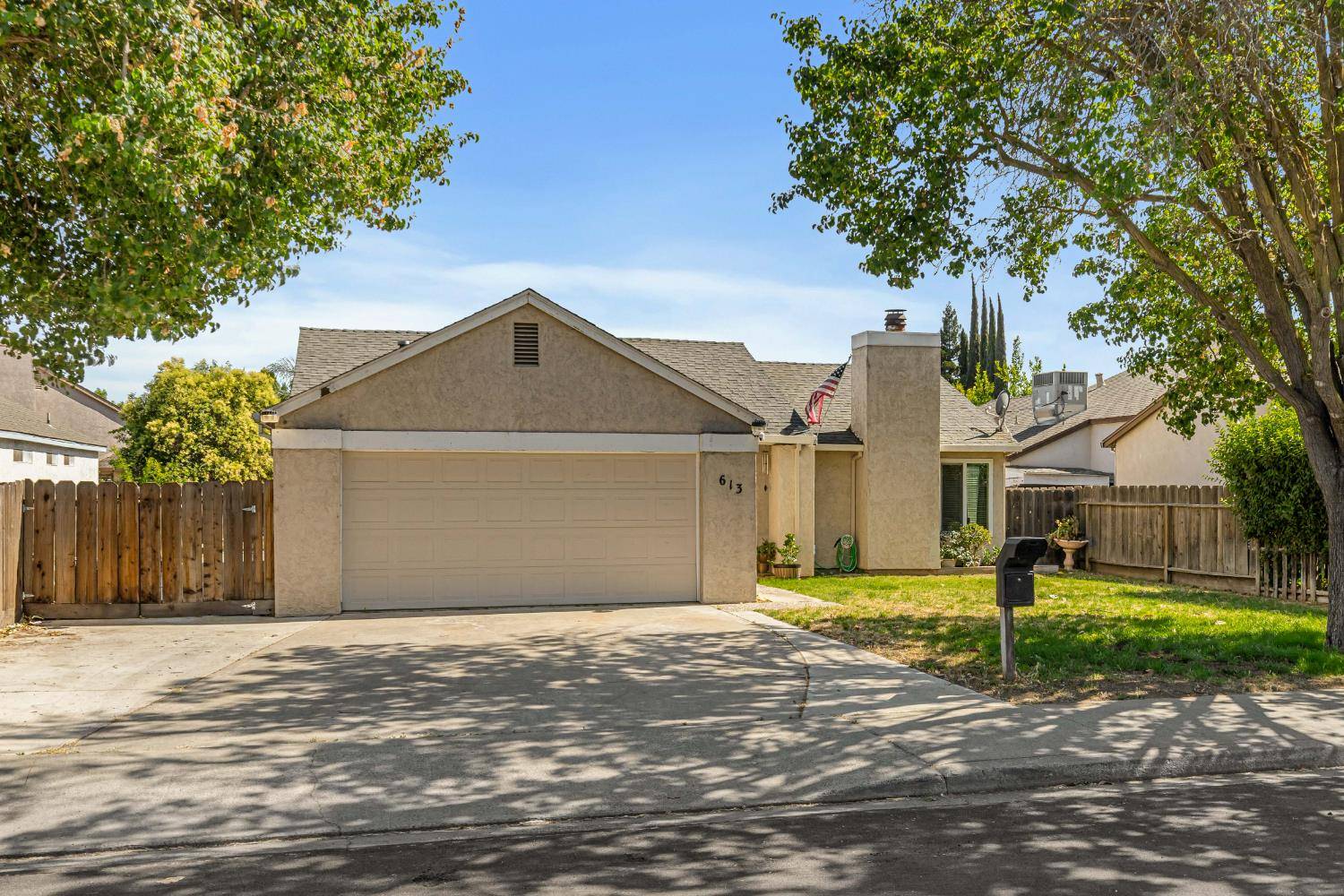 Modesto, CA 95351,613 Laurel AVE