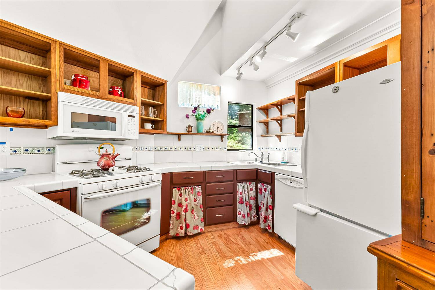 Grass Valley, CA 95945,11111 Scrub Oak Ln