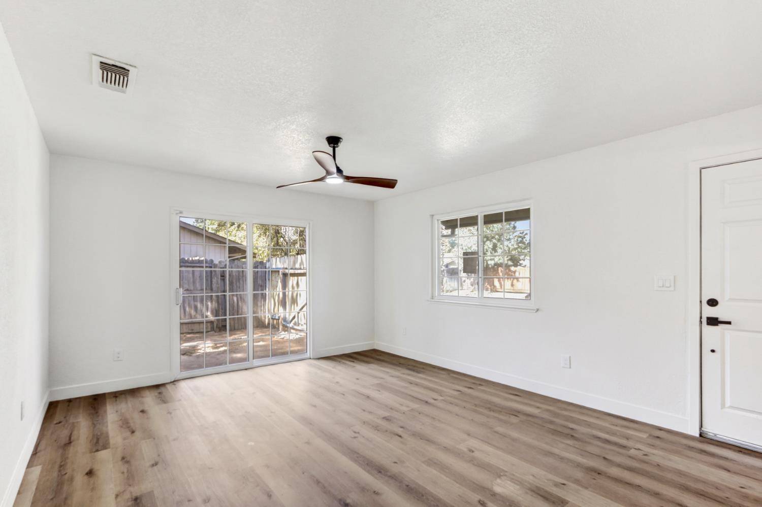 Elk Grove, CA 95624,9638 Gruwell WAY