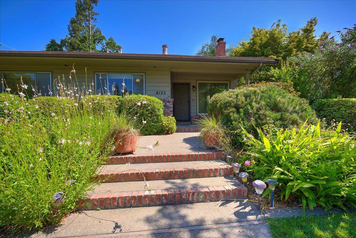 Sacramento, CA 95864,4125 Lusk DR
