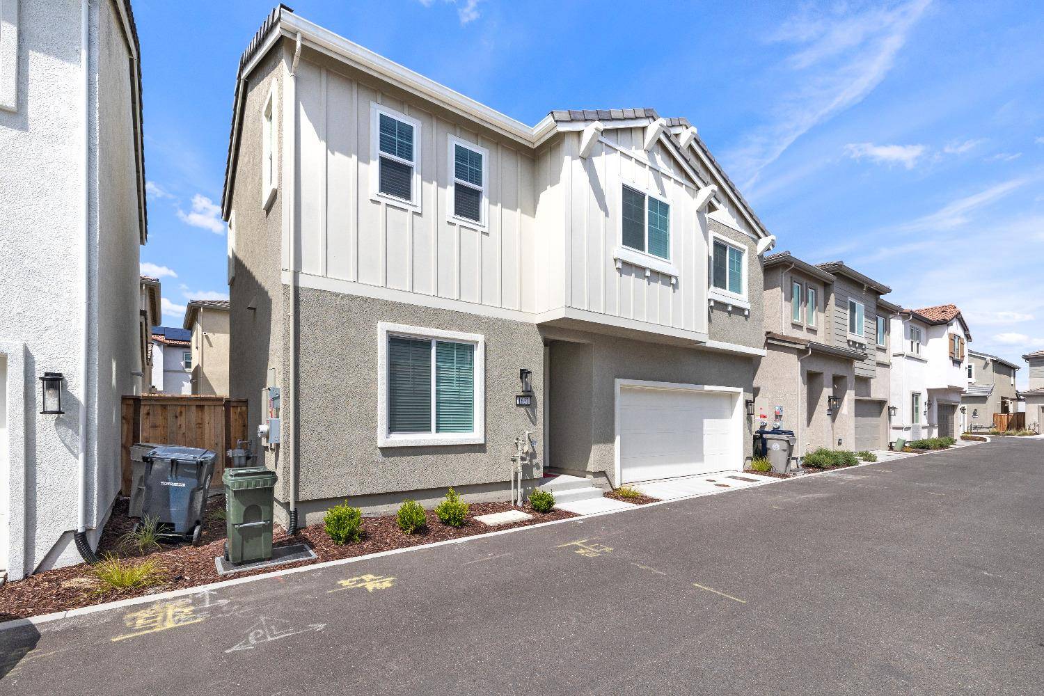Sacramento, CA 95834,1631 Aleppo LN