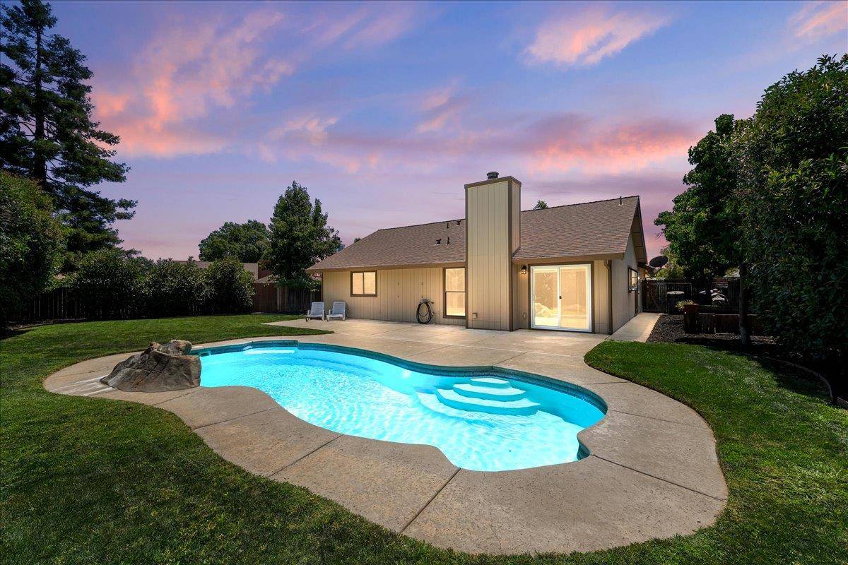 Sacramento, CA 95838,10 Sea Anchor CT