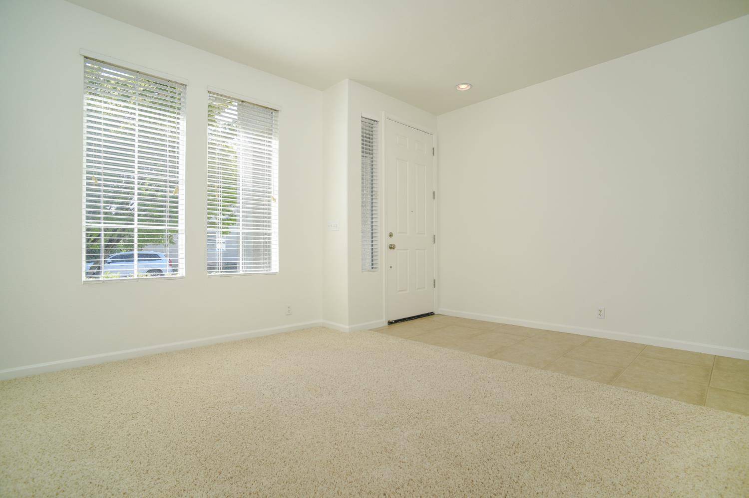 Rocklin, CA 95765,6232 Hummingbird LN