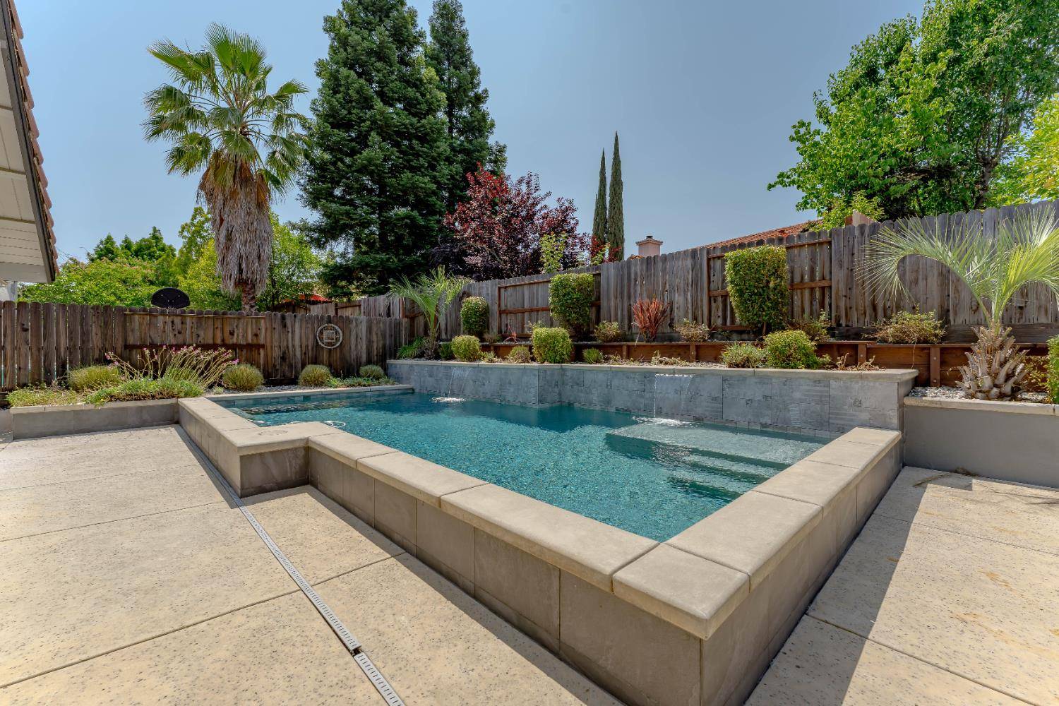 Folsom, CA 95630,104 Northolt CT