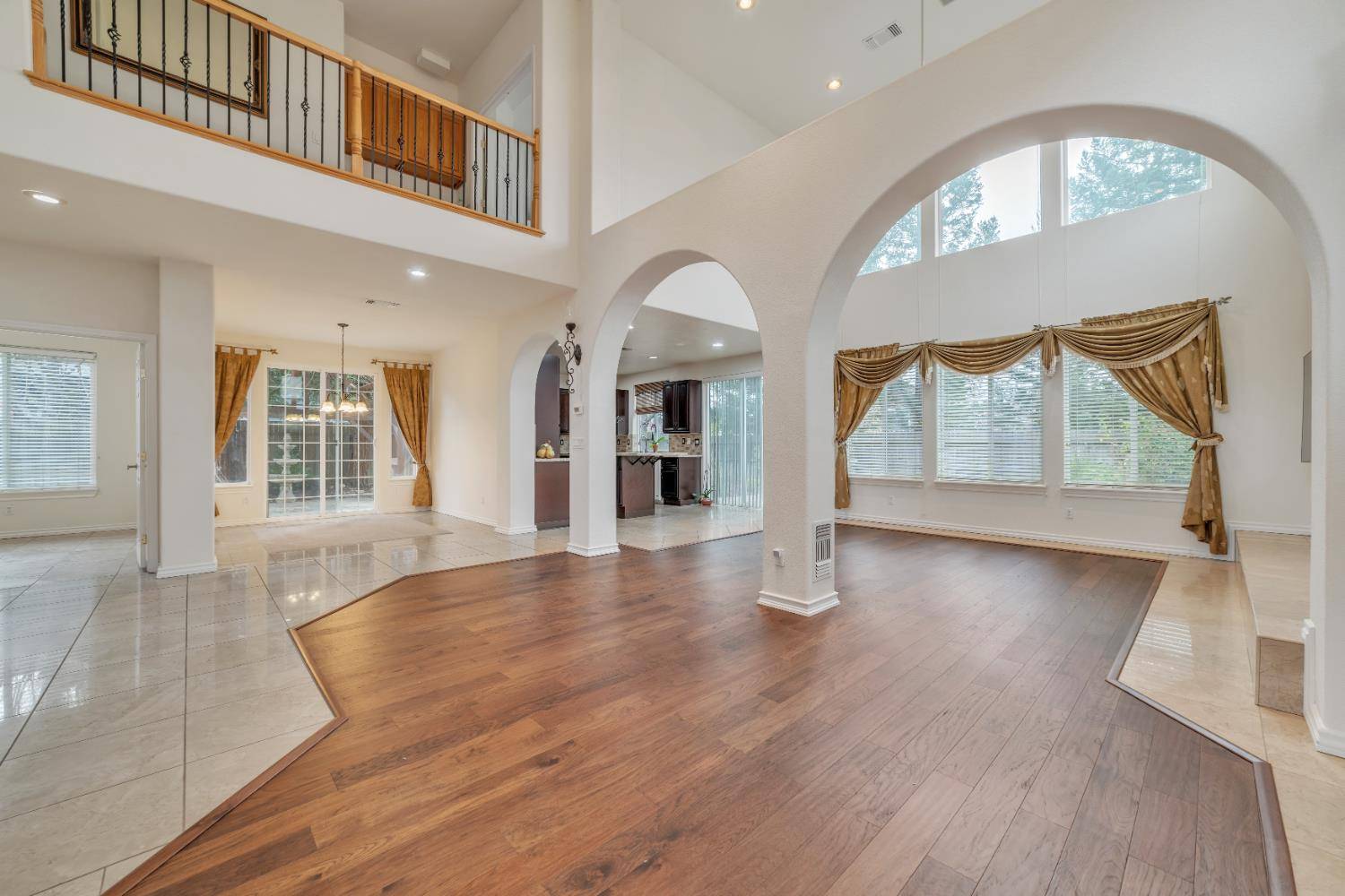 Folsom, CA 95630,122 Hopfield Drive