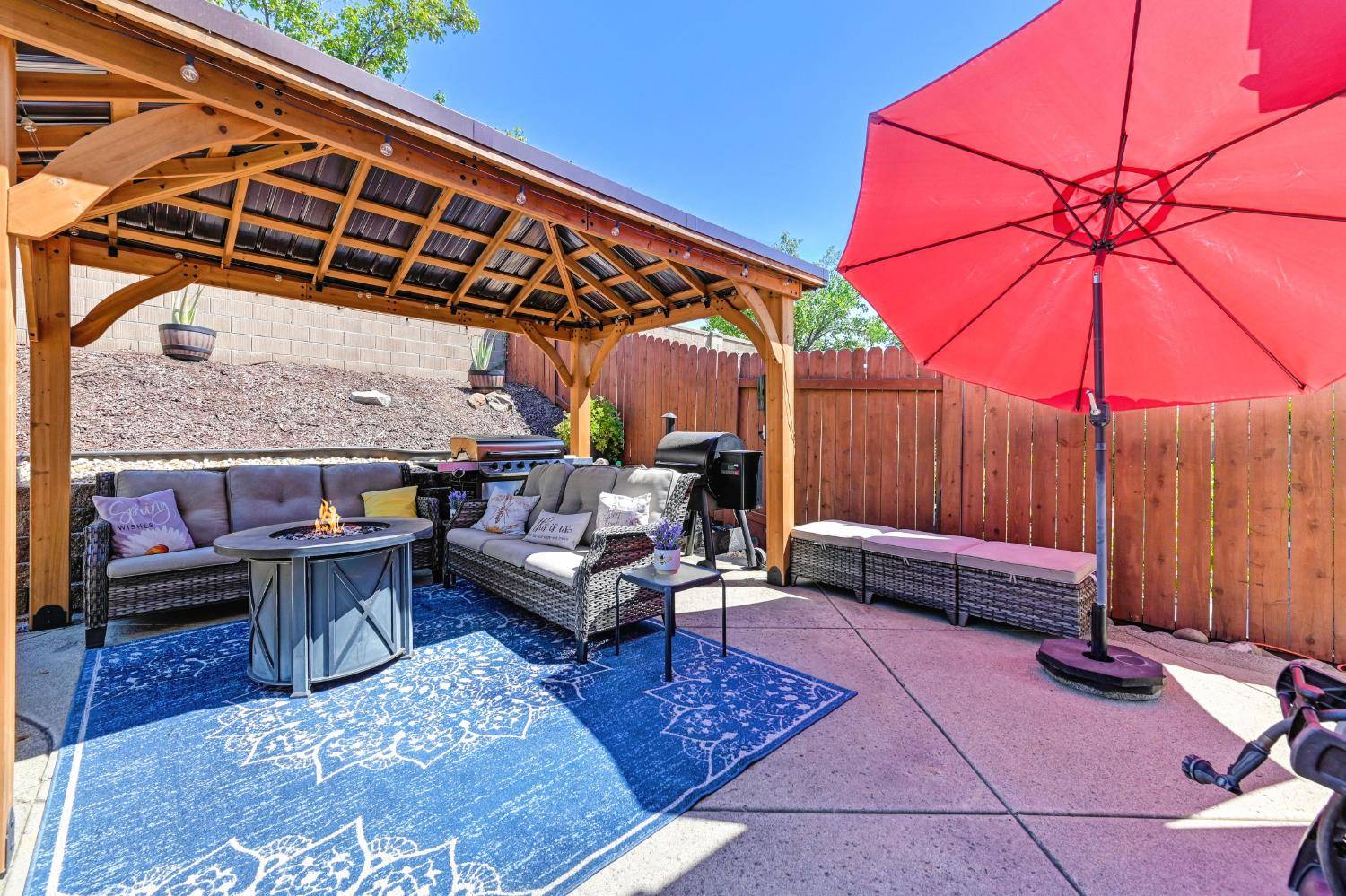 Rocklin, CA 95765,5554 Sage DR