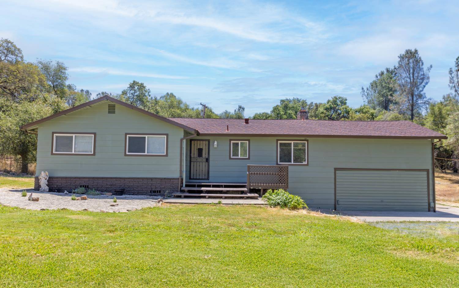 Browns Valley, CA 95918,11885 Dolan Harding RD