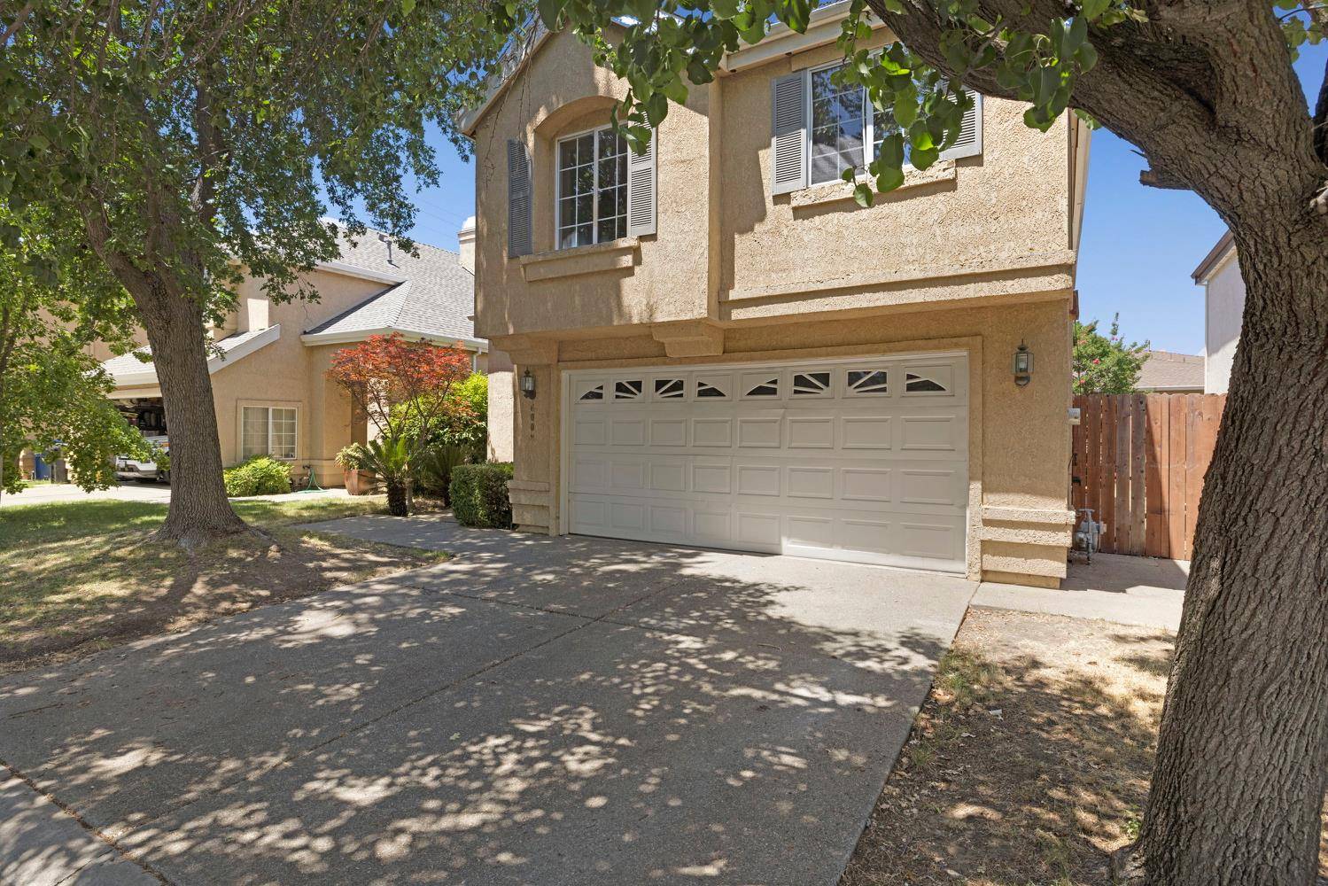 Carmichael, CA 95608,6009 Amir LN