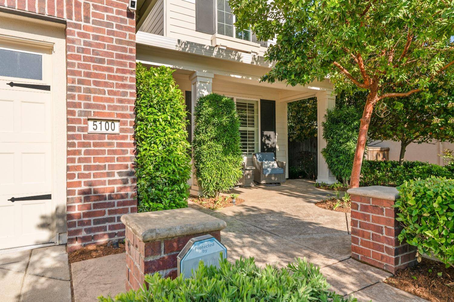 El Dorado Hills, CA 95762,5100 Whistlers Bend WAY