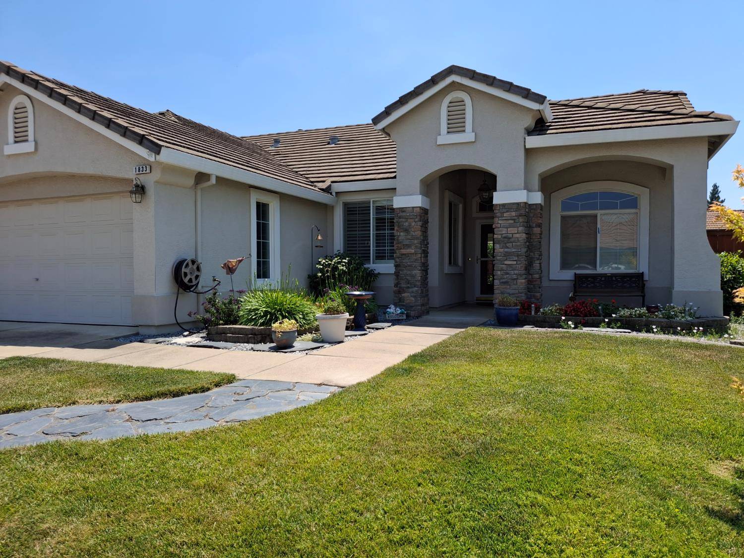 Roseville, CA 95747,1833 San Gabriel ST