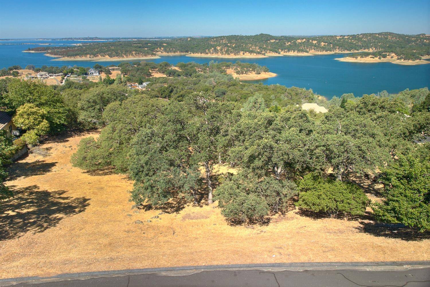 El Dorado Hills, CA 95762,1118 La Sierra Dr