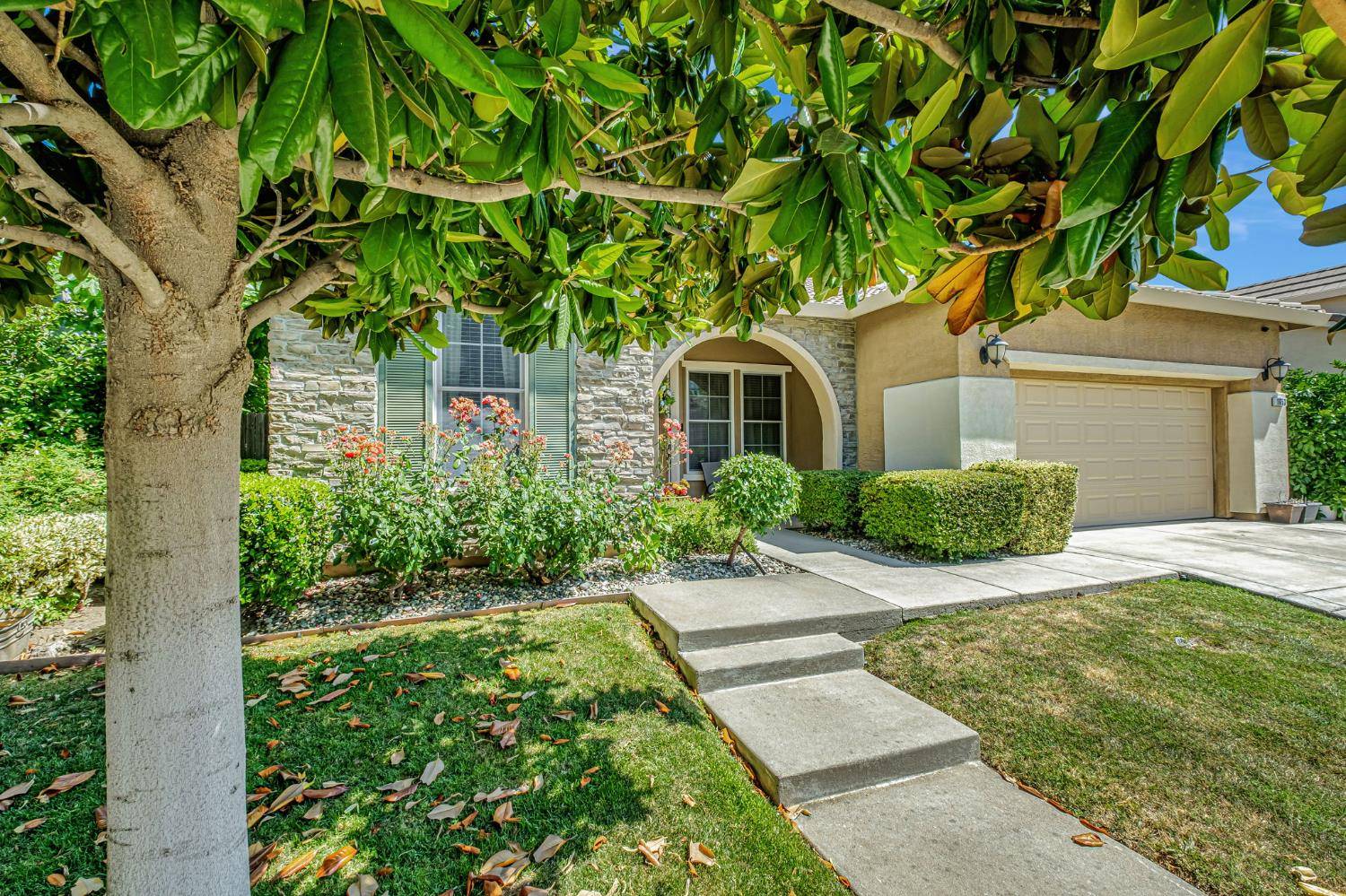 Lincoln, CA 95648,1653 Markdale LN