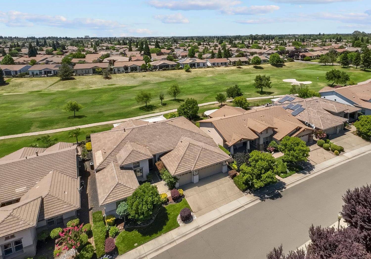 Lincoln, CA 95648,1077 Overland LN