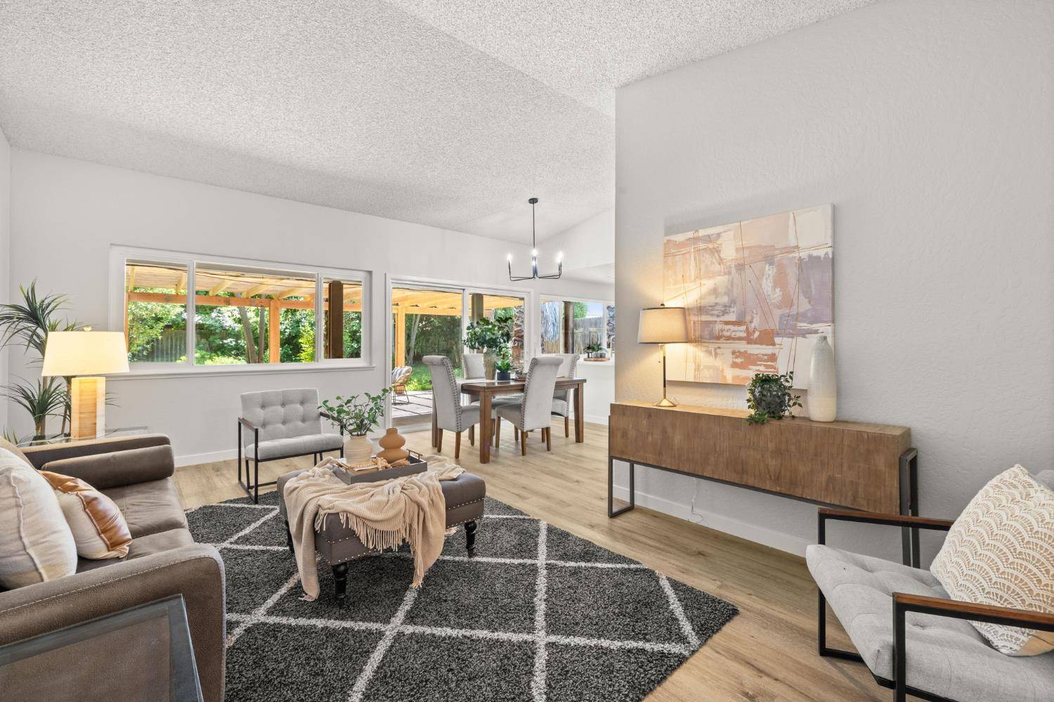 Sacramento, CA 95827,2819 Bogdan CT