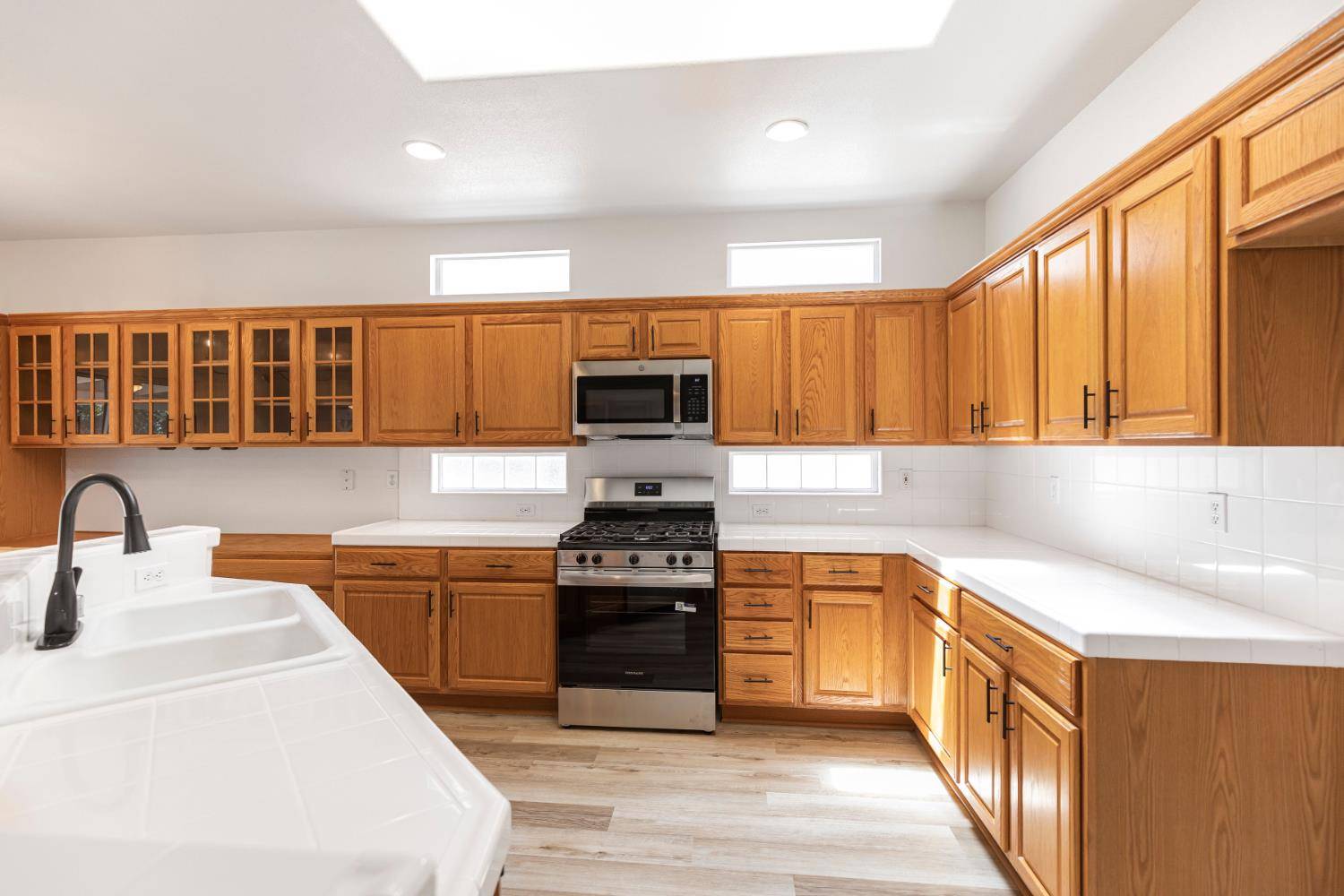 Atwater, CA 95301,1810 White Pines CT