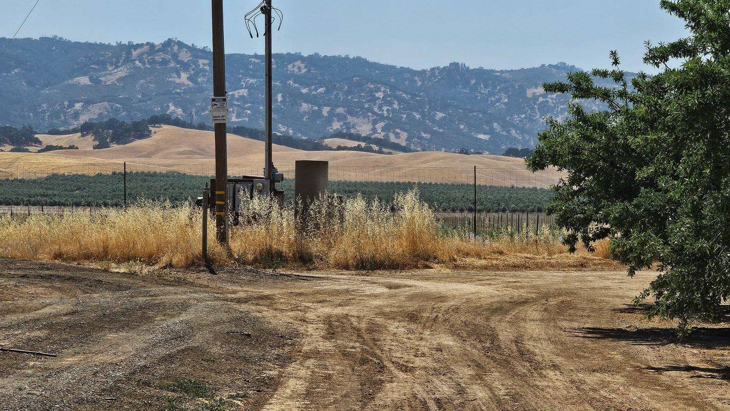 Esparto, CA 95627,19100 County Road 86A