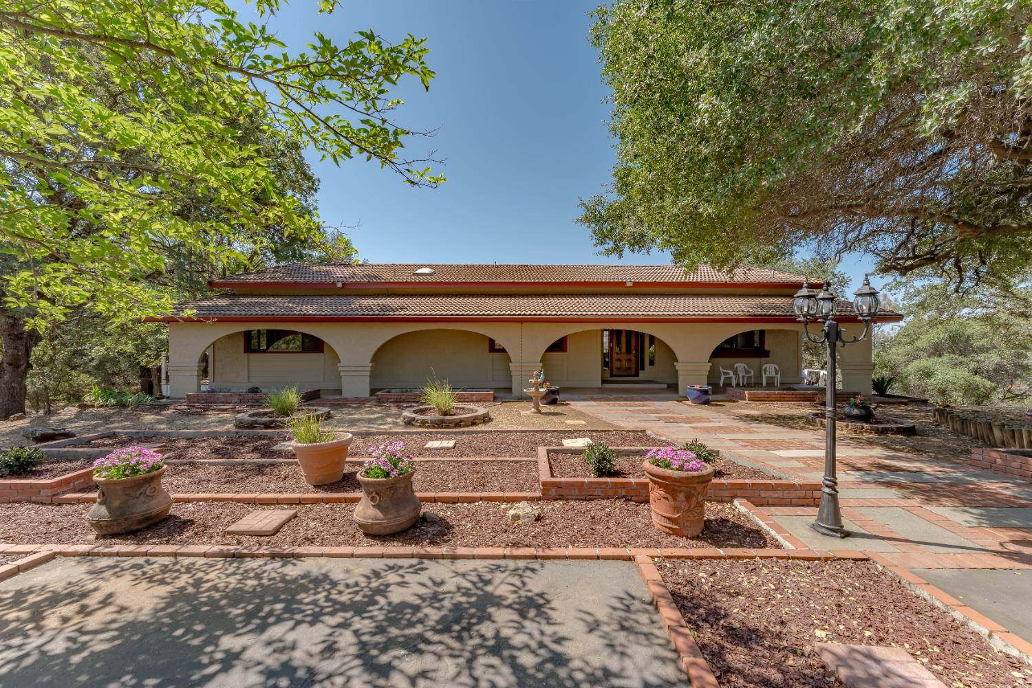 Cool, CA 95614,1810 Shaver RD