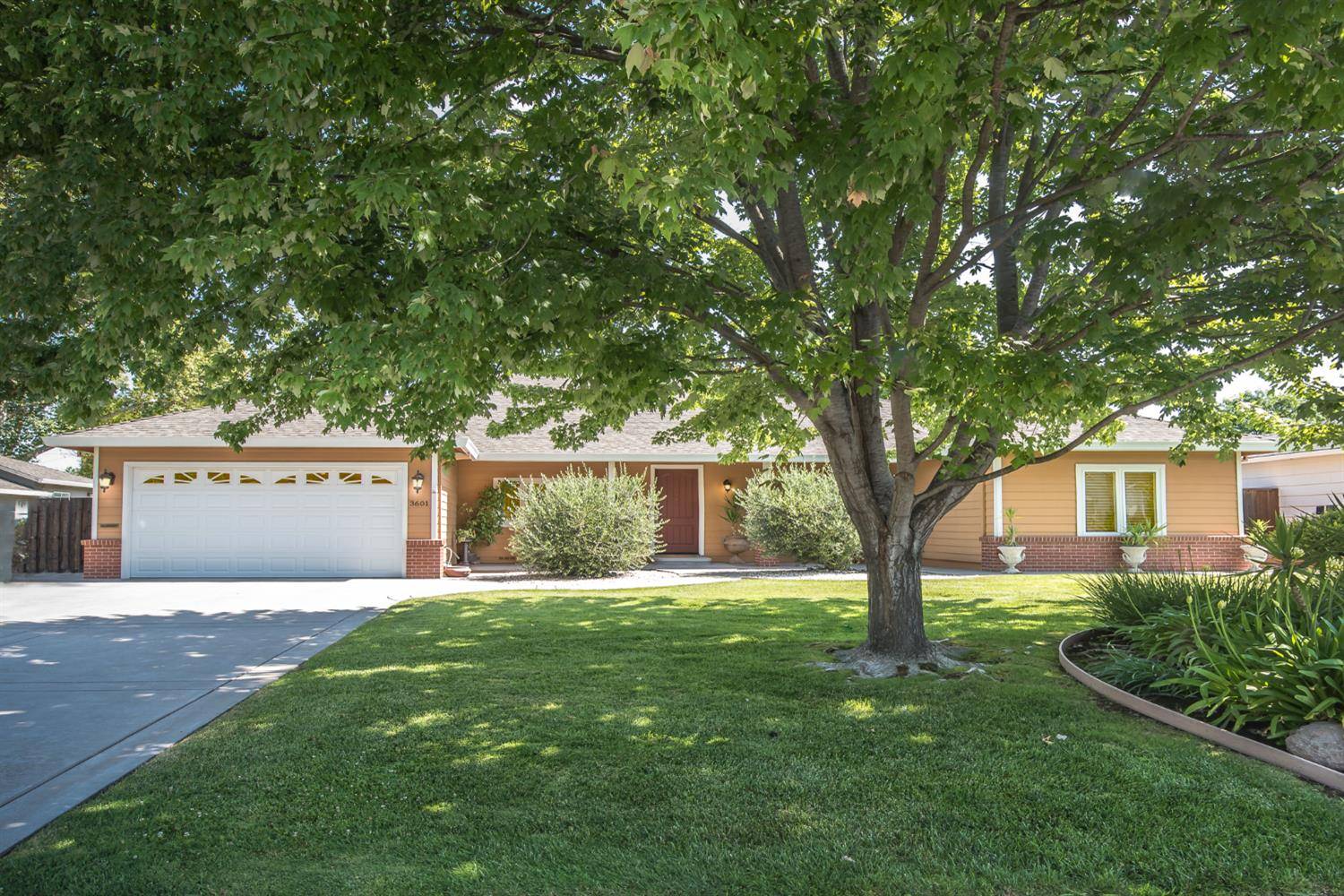 Sacramento, CA 95864,3601 San Ysidro WAY