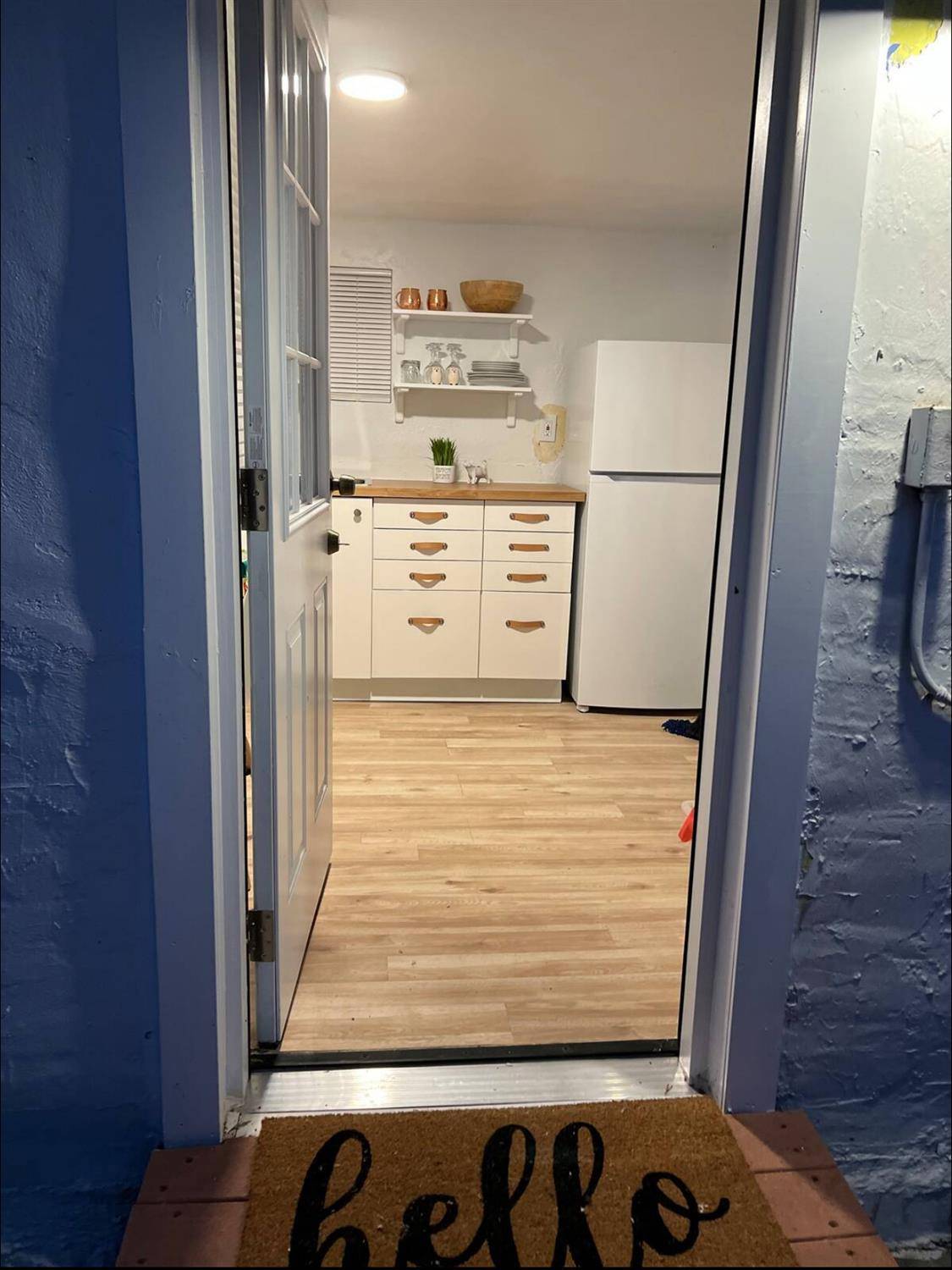 West Sacramento, CA 95605,417 A