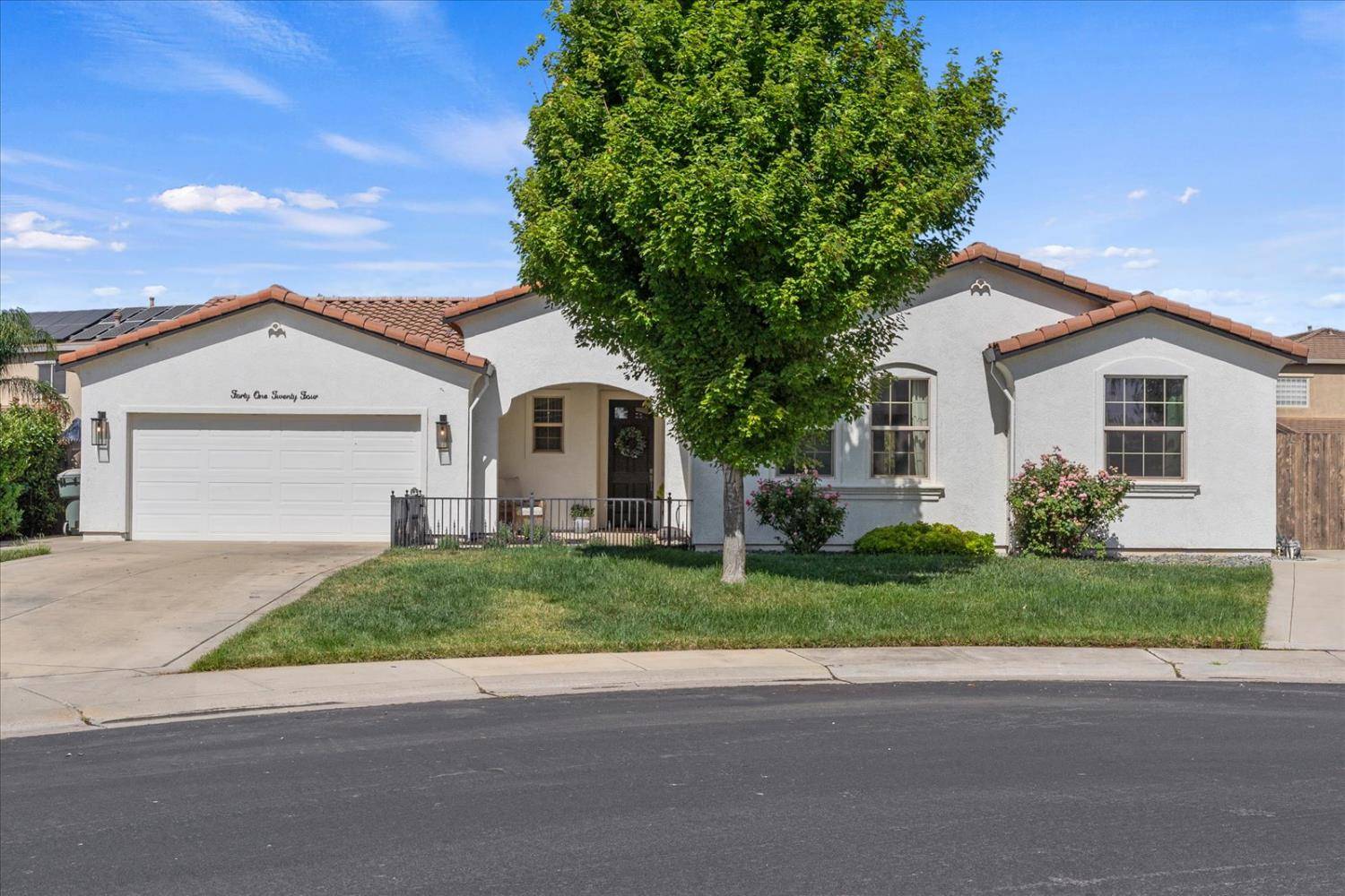 Olivehurst, CA 95961,4124 Mcalister CT