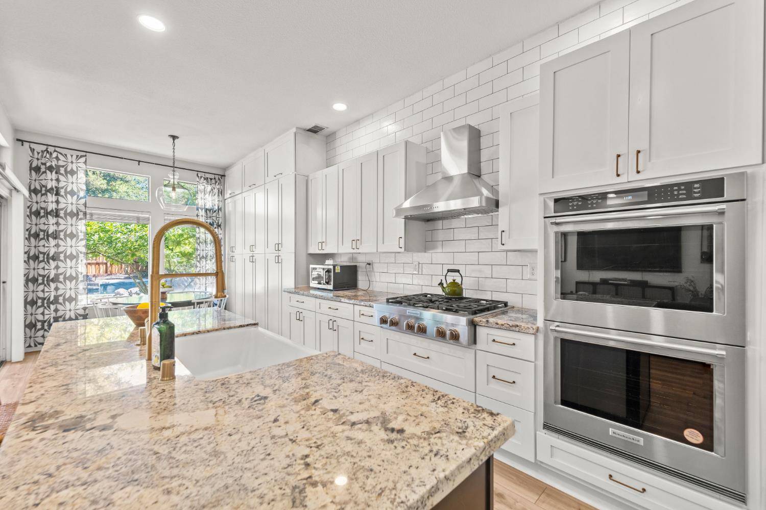 Roseville, CA 95747,1018 Callawassie Way