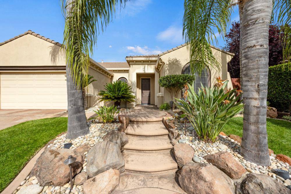 Roseville, CA 95747,8144 Gilleland DR