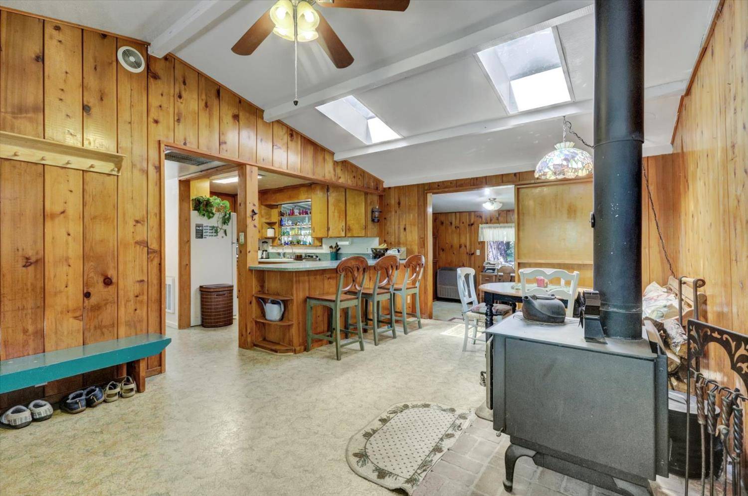 Grass Valley, CA 95945,13814 Day RD