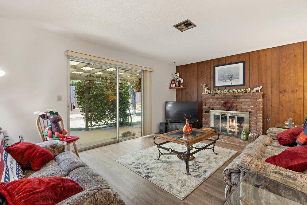 Sacramento, CA 95842,4747 Willowbrook DR