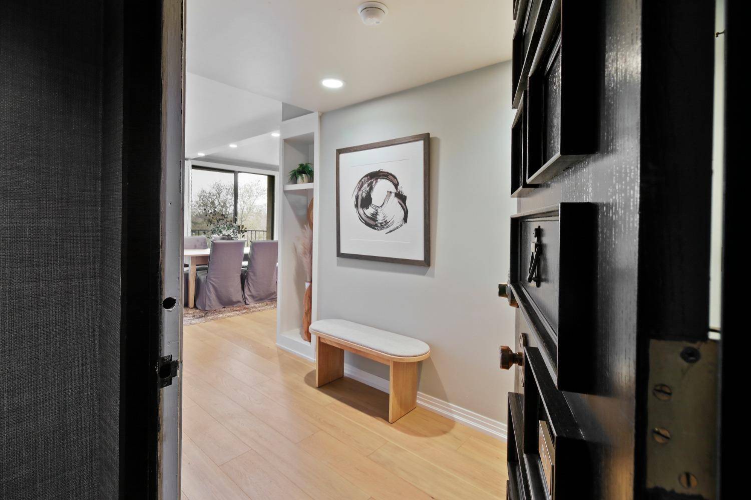 Sacramento, CA 95819,4100 Folsom BLVD #6C