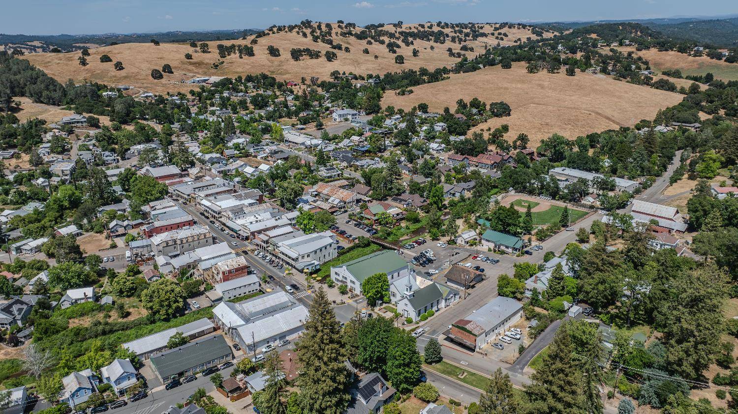 Sutter Creek, CA 95685,21 Eureka ST