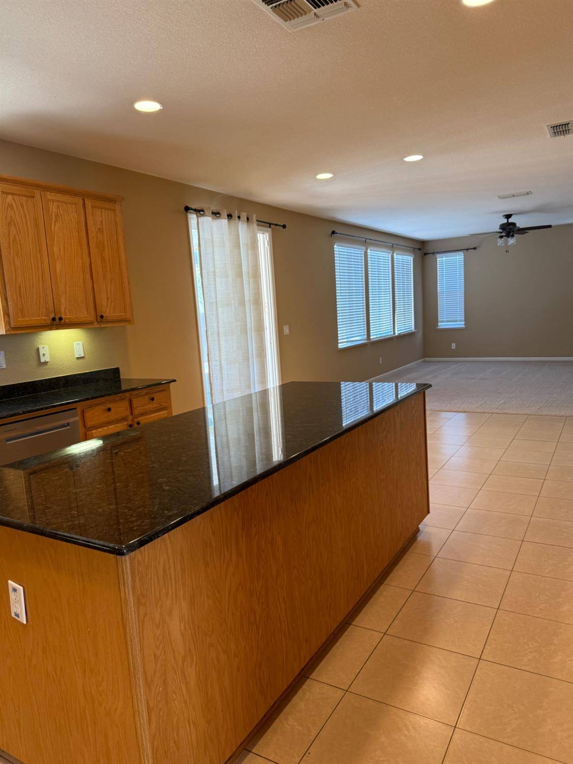 Elk Grove, CA 95757,6705 Sao Tiago WAY