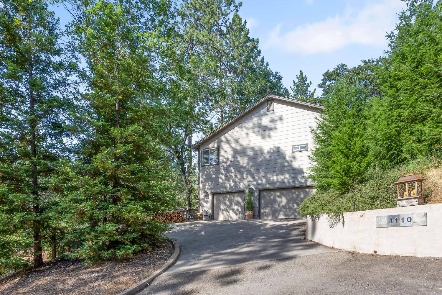 Placerville, CA 95667,1110 Madrone LN