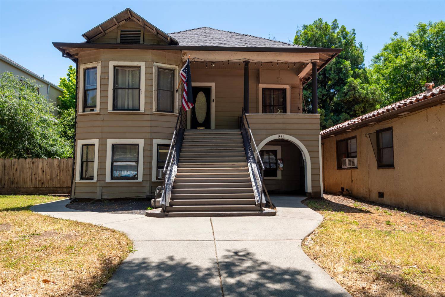 Chico, CA 95928,541 W 5th ST